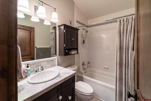 full bathroom with lofted ceiling, toilet, shower / tub combo, vanity, and decorative backsplash