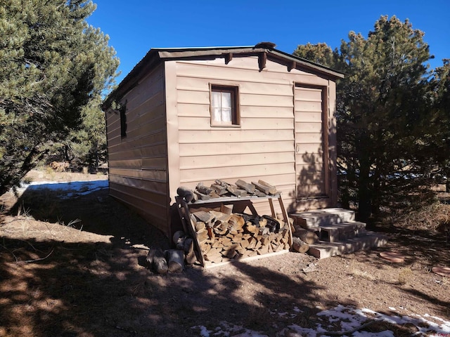 view of outdoor structure