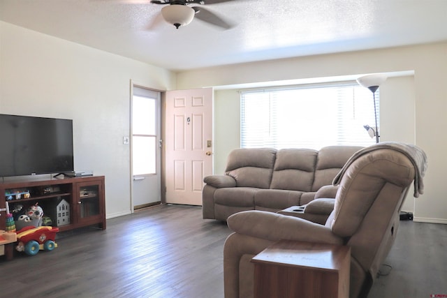 Listing photo 3 for 2040 Scarborough Way Unit G, Montrose CO 81401