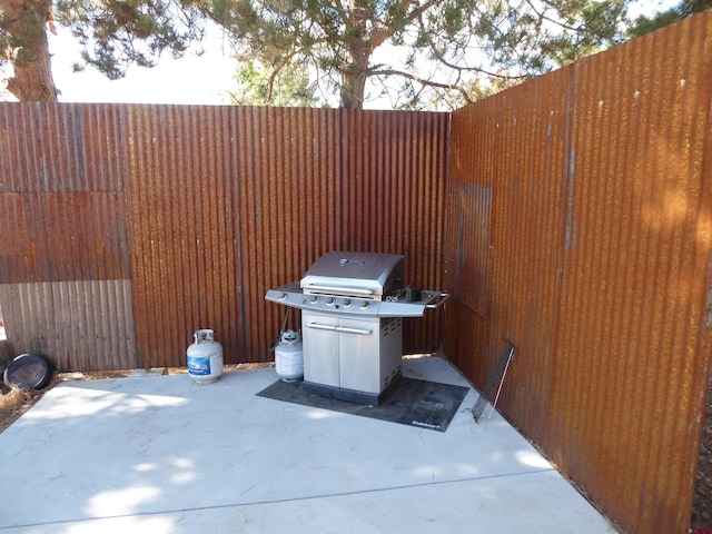 view of patio / terrace with area for grilling