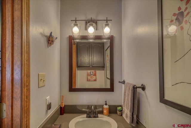 bathroom with sink