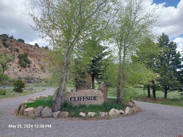 Listing photo 2 for 19 Cliffside Ct, South Fork CO 81154