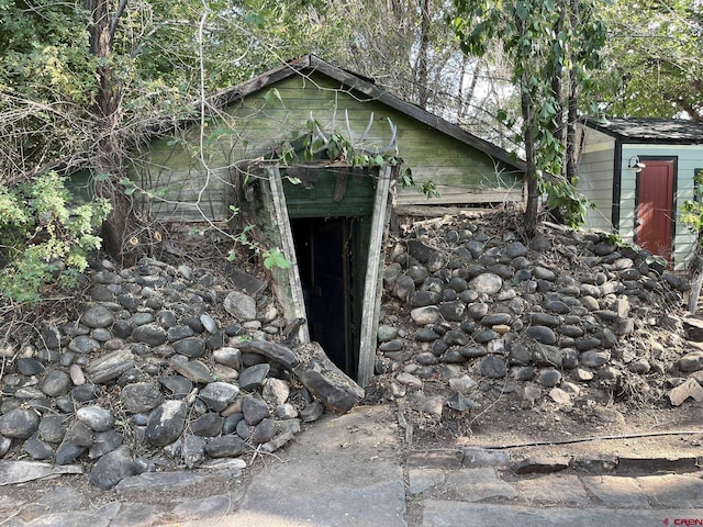 view of outbuilding