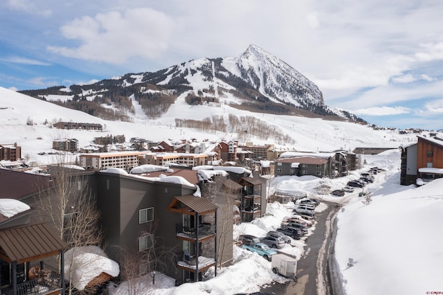 property view of mountains