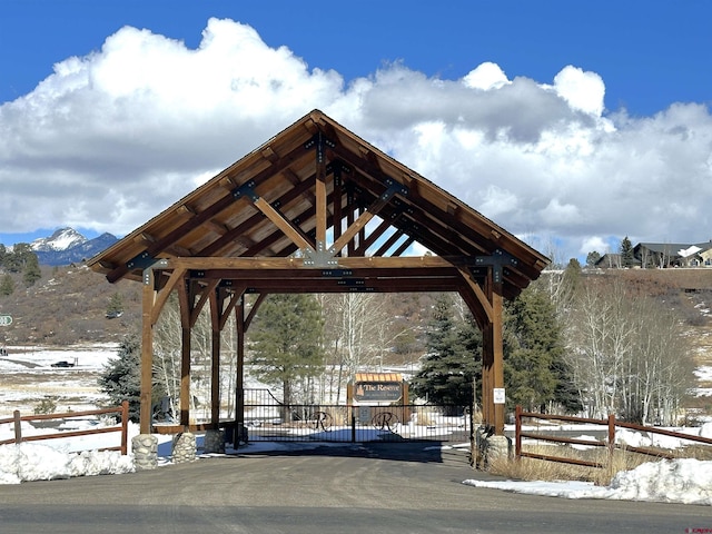 Listing photo 2 for 184 Clint Cir, Pagosa Springs CO 81147