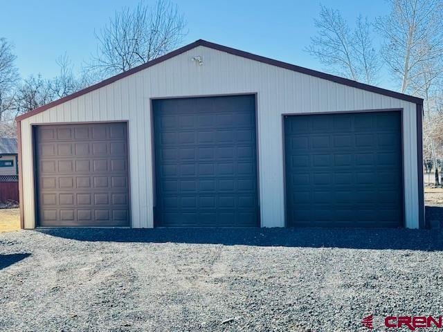 view of detached garage