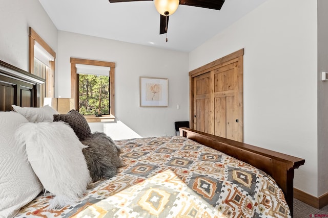 bedroom featuring ceiling fan