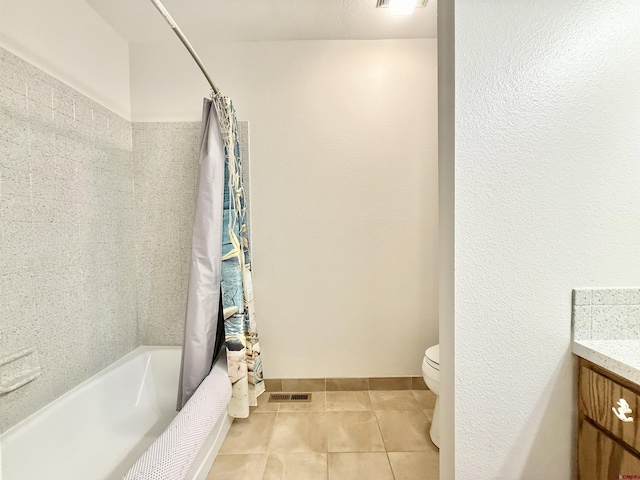 full bath featuring visible vents, shower / bath combination with curtain, toilet, vanity, and tile patterned floors