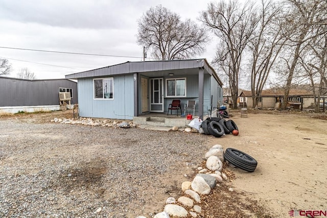 view of front of property