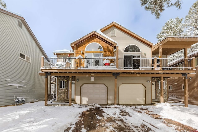 view of front of home with a garage