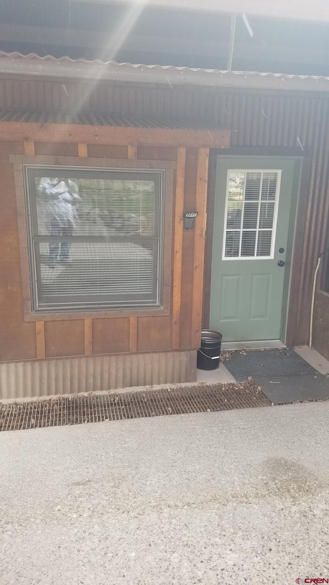 view of property entrance