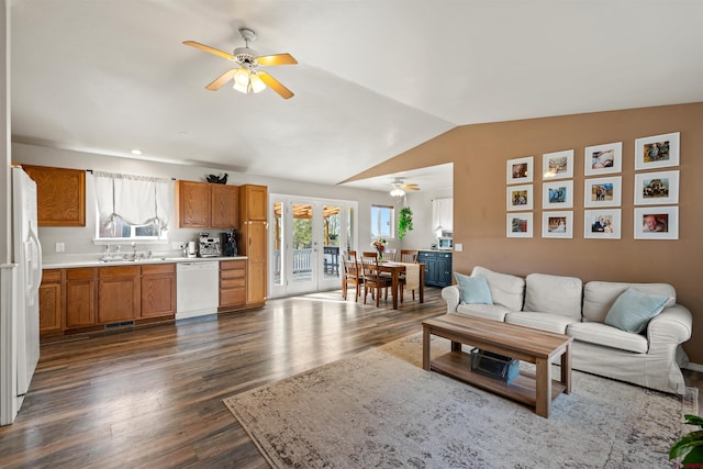 826 E Tamarack Dr, Bayfield, CO 81122 - living area featuring ceiling fan, dark wood finished floors, visible vents, and lofted ceiling
