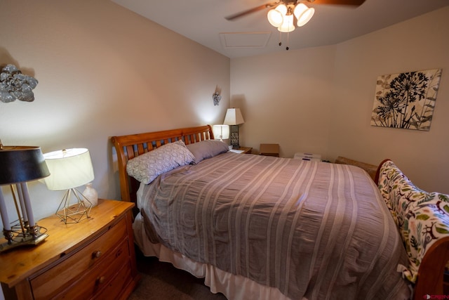bedroom featuring a ceiling fan