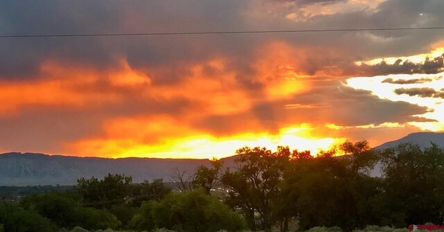 714 Washington Ct, Grand Junction, CO 81507 - view of mountain backdrop