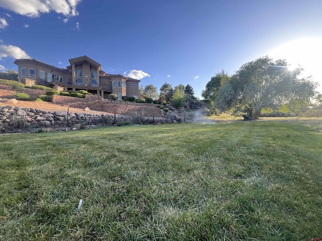 714 Washington Ct, Grand Junction, CO 81507 - view of green lawn
