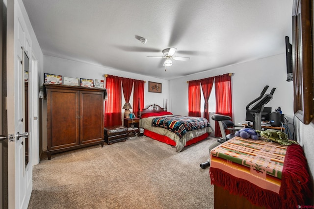 bedroom featuring carpet floors and ceiling fan