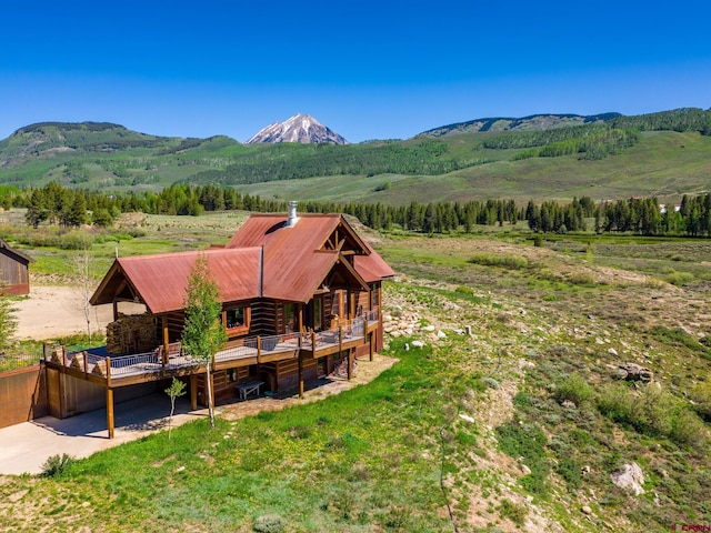 view of mountain backdrop