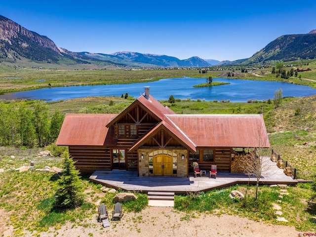 water view with a mountain backdrop