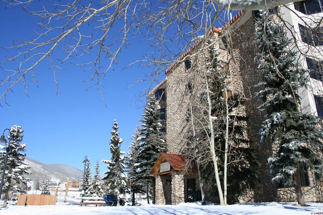 view of mountain backdrop