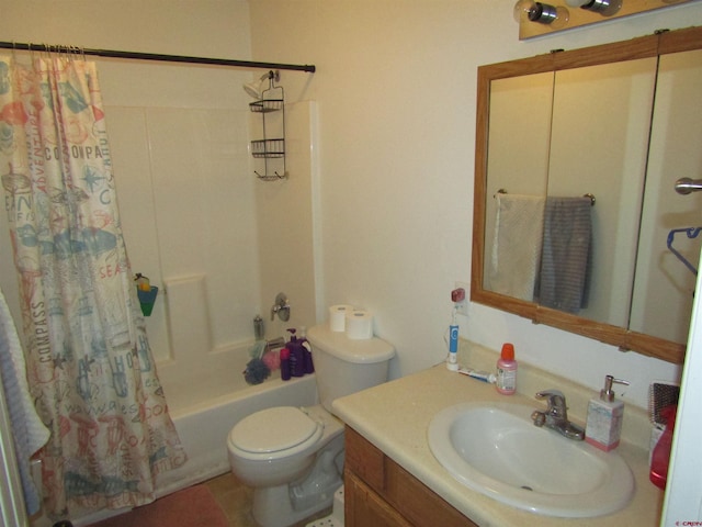 full bathroom featuring toilet, vanity, and shower / tub combo with curtain