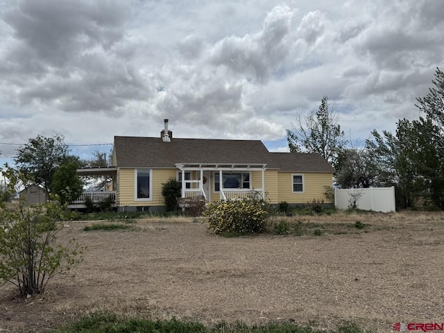 15556 D Rd, Delta, CO 81416 - view of front of house featuring fence