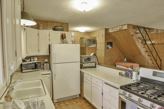 567 Hill Rd, La Veta, CO 81055