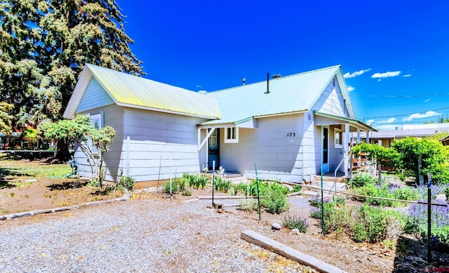 175 NW 4th St, Cedaredge, CO 81413 - single story home featuring metal roof
