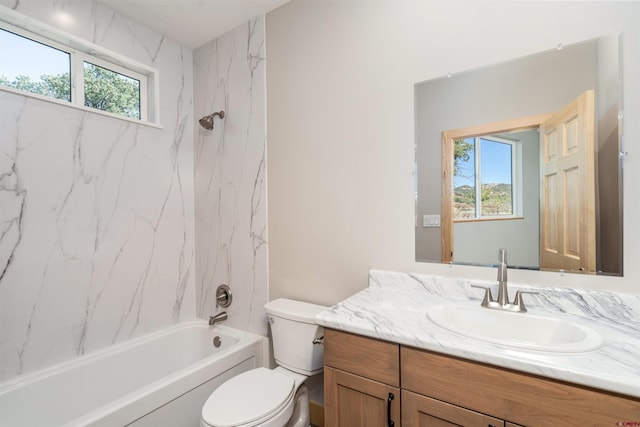 7 Yarrow Ct, Durango, CO 81301 - bathroom featuring toilet, vanity, and bathtub / shower combination