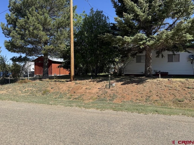 1010 N Dove St, Dove Creek, CO 81324 - view of yard