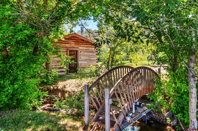 9359 49 1/4 Rd, Mesa, CO 81643 - gate with an outdoor structure