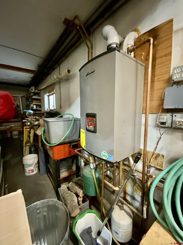 274 Tobin Ln, Gunnison, CO 81230 - utility room featuring water heater