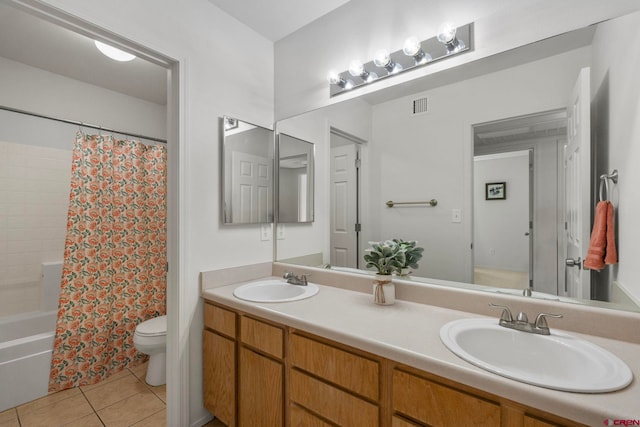 1100 Goeglein Gulch Rd Unit 171, Durango, CO 81301 - full bath featuring double vanity, tile patterned flooring, and shower / tub combo with curtain