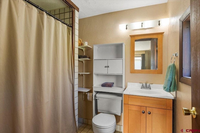 21932 2225th Rd, Cedaredge, CO 81413 - full bath featuring vanity and curtained shower