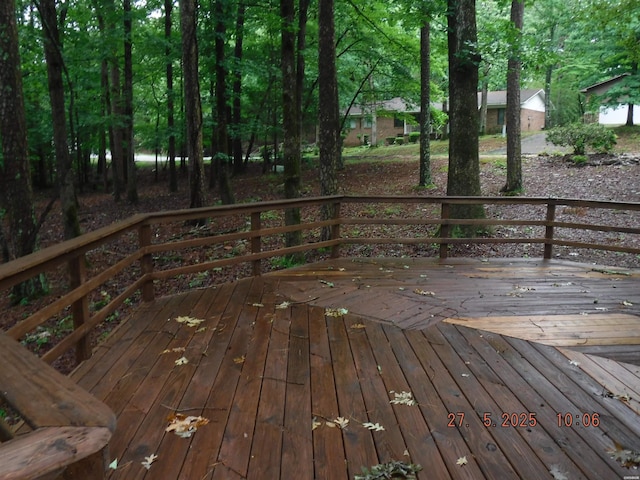 47 Segovia Dr, Hot Springs, AR 71909 - view of wooden terrace