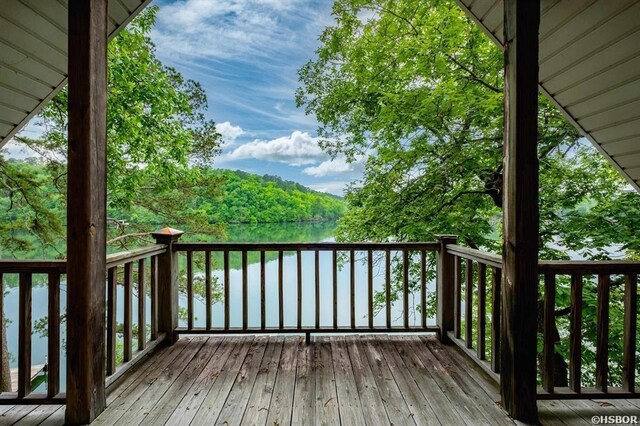 1745 Thornton Ferry Rd, Hot Springs, AR 71913 - deck with a water view
