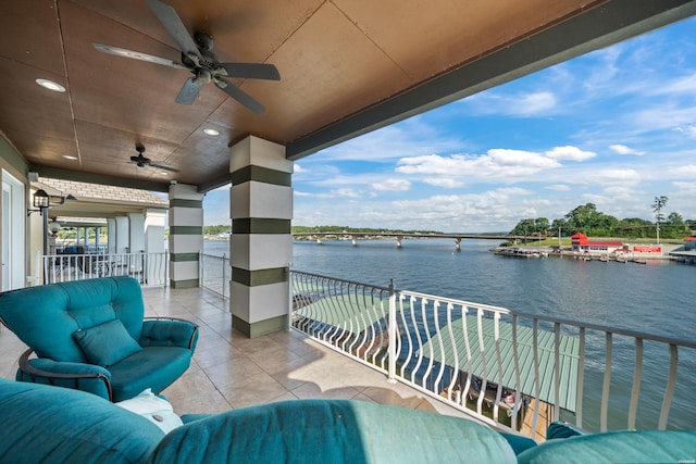 347 Paradise Pt, Hot Springs, AR 71913 - balcony with ceiling fan and a water view