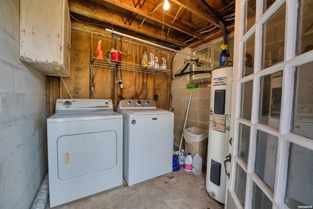 144A Isaac Ln, Hot Springs, AR 71901 - clothes washing area featuring washing machine and dryer, water heater, and concrete block wall
