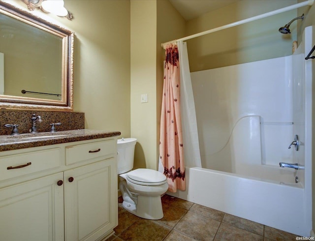 217 Paradise Pt, Hot Springs, AR 71913 - full bathroom with toilet, vanity, shower / bath combination with curtain, and tile patterned flooring