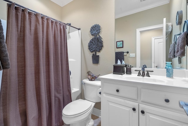 full bathroom featuring crown molding, toilet, vanity, and shower / bathtub combination with curtain