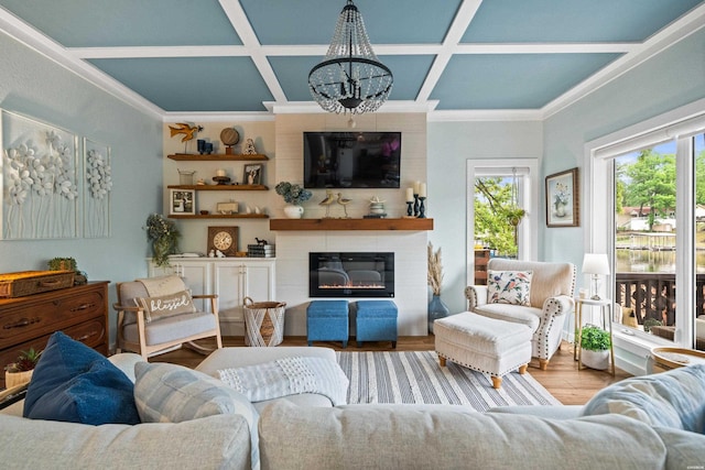 126 Chambers Pt Unit E, Hot Springs, AR 71913 - living area with coffered ceiling, a chandelier, and plenty of natural light