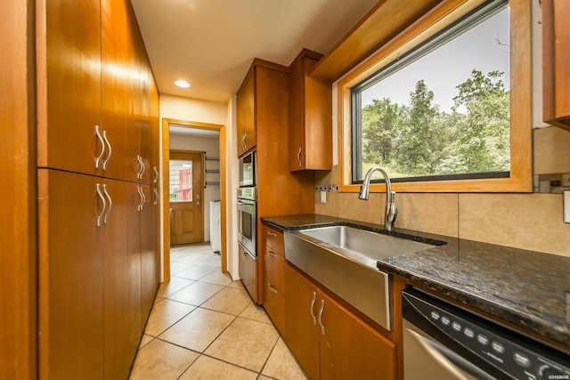 415 Gold Nugget Loop, Hot Springs, AR 71913 - kitchen featuring stainless steel appliances, light tile patterned floors, healthy amount of natural light, backsplash, and recessed lighting