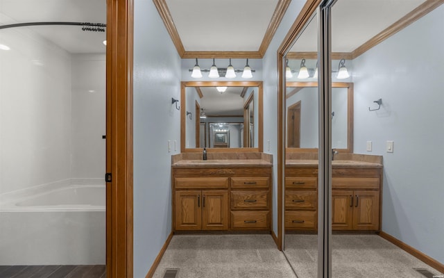5 Arga Pl, Hot Springs, AR 71909 - bathroom with crown molding, vanity, and a bath