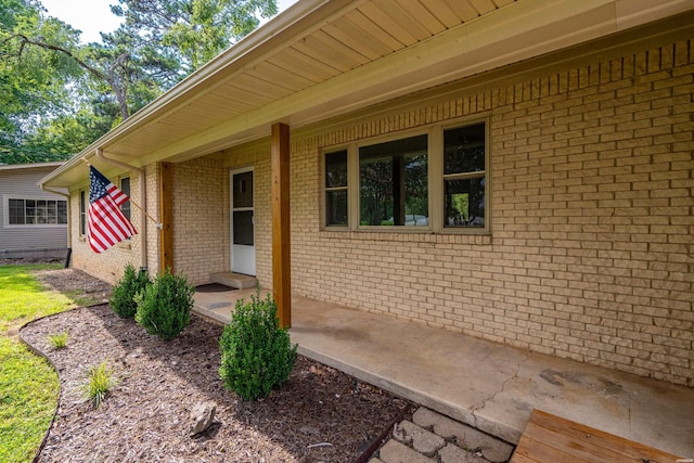 235 Echo Pt, Hot Springs, AR 71913 - entrance to property featuring brick siding