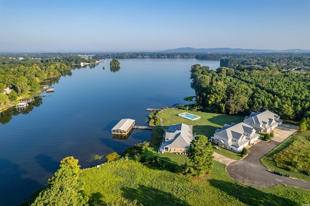 181 Fish Hatchery Rd Unit P2, Hot Springs, AR 71913 - aerial overview of property's location with a large body of water
