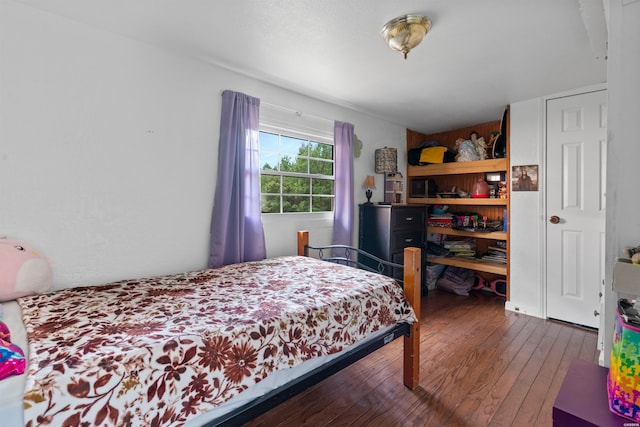 598 Timberlake Dr, Royal, AR 71968 - bedroom with dark wood-type flooring