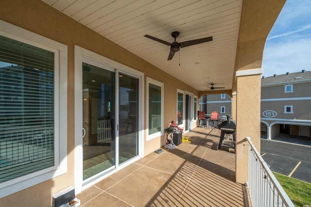 150 Villa Pointe Pt Unit A, Hot Springs, AR 71913 - view of patio featuring a balcony, a ceiling fan, and outdoor dining space