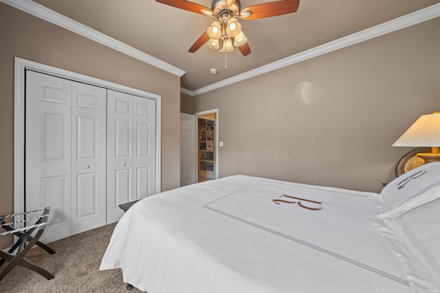 409 Halteria Ln Unit B, Hot Springs, AR 71913 - bedroom with carpet flooring, ornamental molding, a closet, and ceiling fan