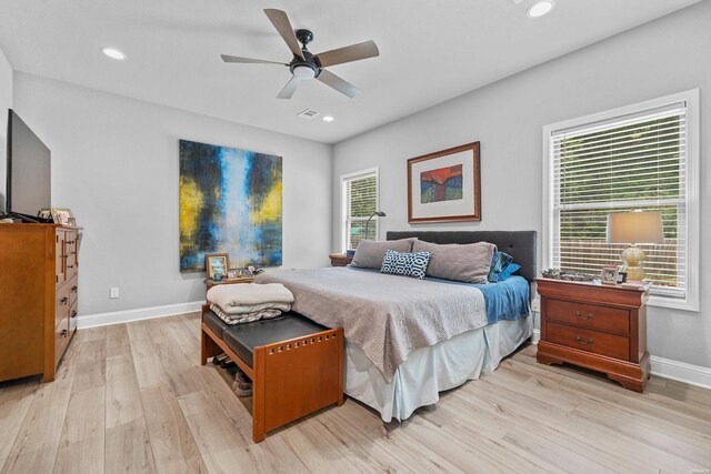 bedroom featuring recessed lighting, baseboards, visible vents, and light wood finished floors