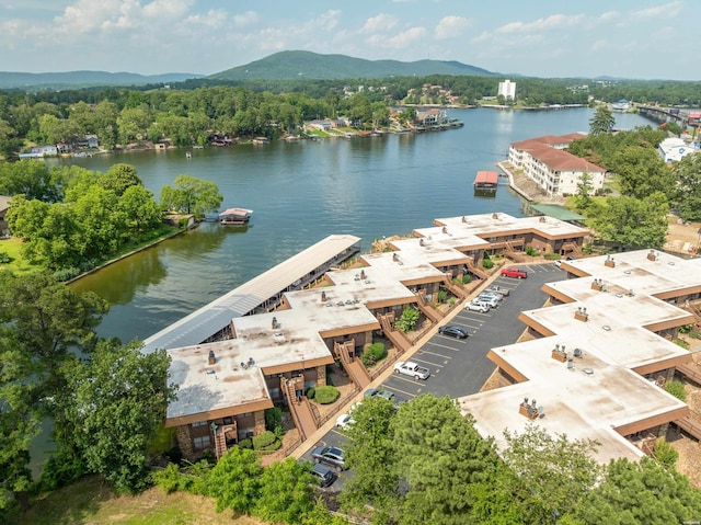 1412 Airport Rd, Hot Springs, AR 71913 - aerial view of a water and mountain view