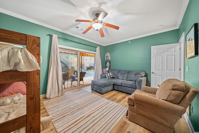 640 Arkridge Rd Unit D6, Hot Springs, AR 71913 - living area with ceiling fan, wood finished floors, and ornamental molding